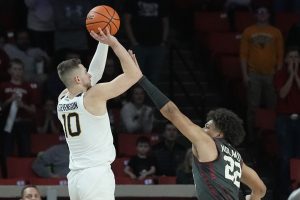 COLUMN: WVU's loss to Oklahoma came down to missed free throws, one bad moment and a bad coaching move
